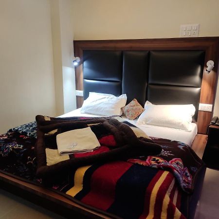 Hotel Balaji Dalhousie Bagian luar foto